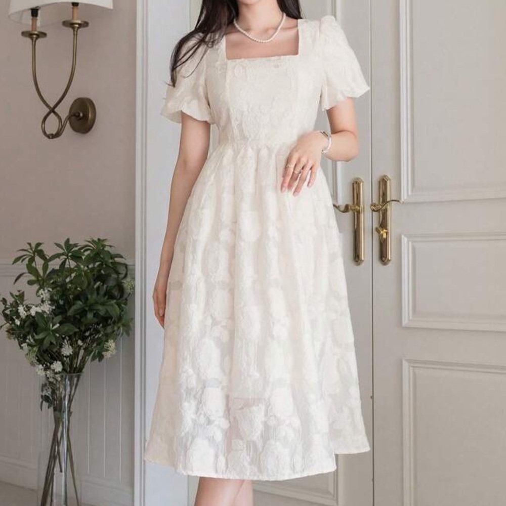 Elegant White Flower Print Dress